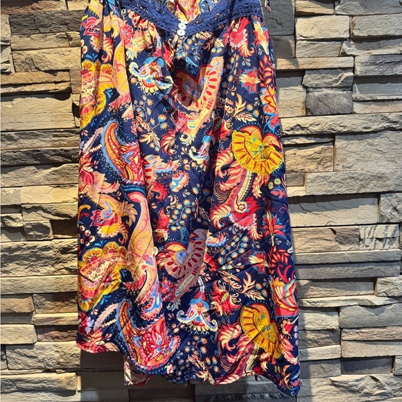 Blue Floral Romper NWT Sz L - Picture 2 of 4